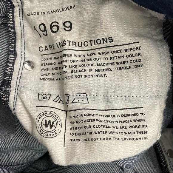 Gap 1969 High Rise Skinny Dark Wash size 26R - Picture 6 of 11